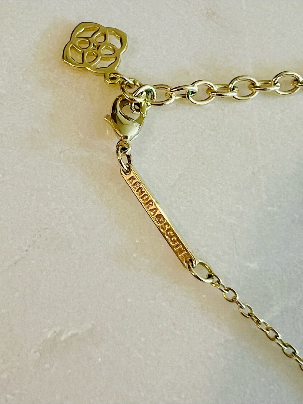 Kendra Scott Elisa Pendant Necklace & Elaina Bracelet set - Picture 9 of 9